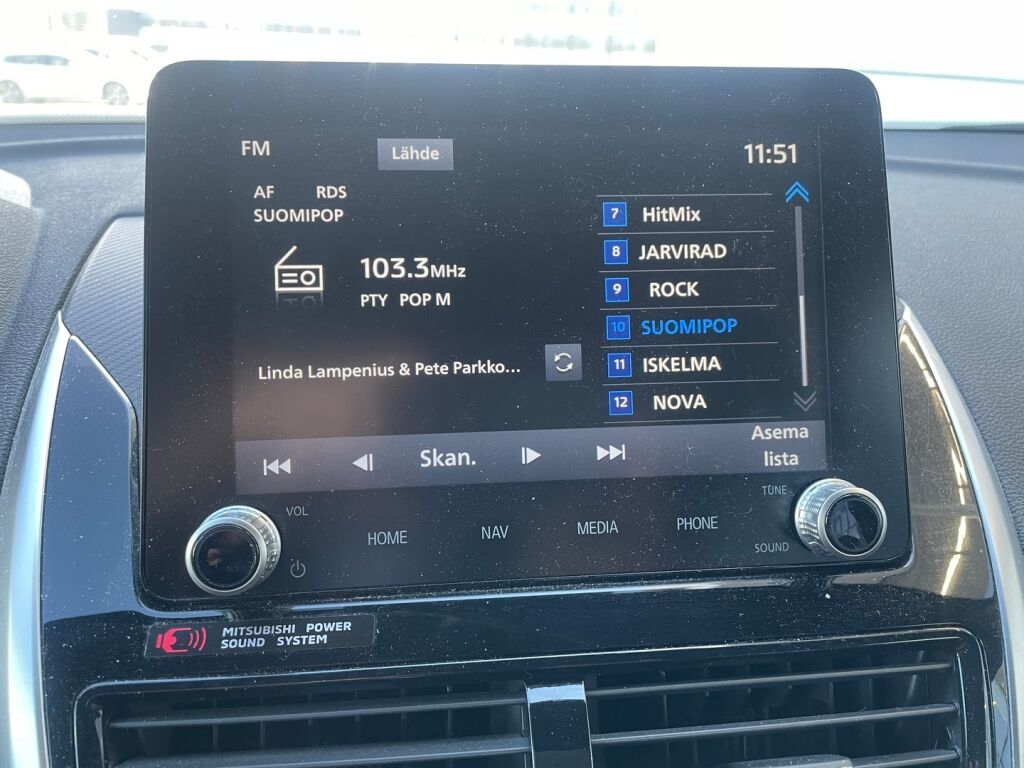 Mitsubishi Eclipse Cross 2021 Lightning Blue