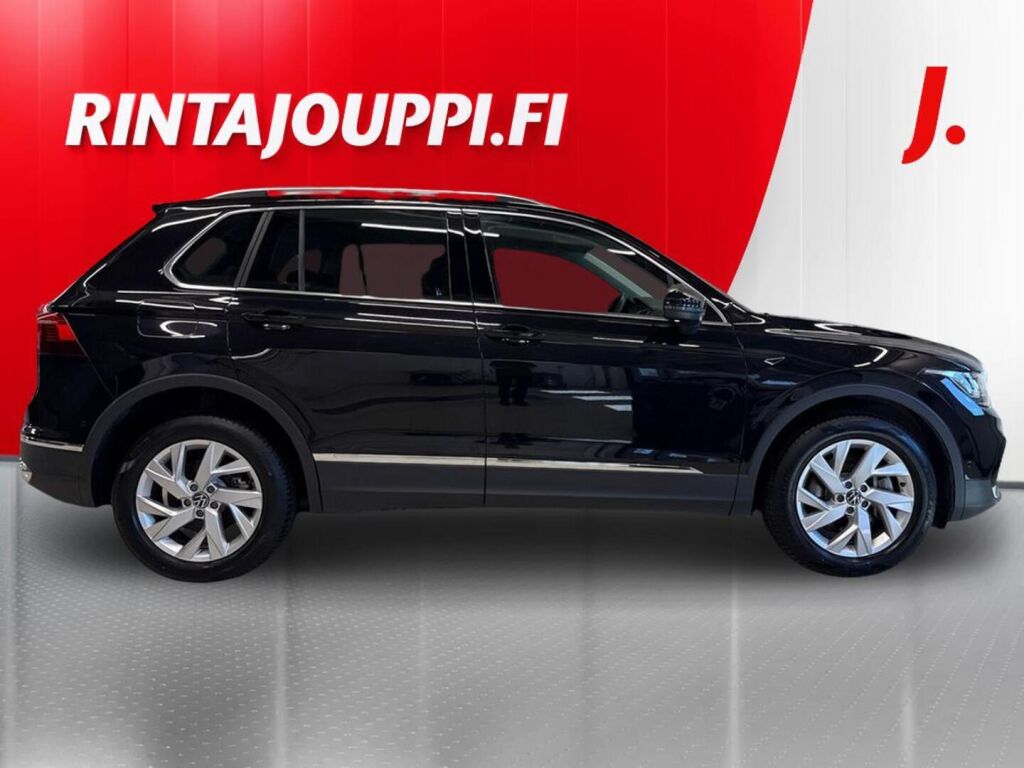 Volkswagen Tiguan 2021 Musta