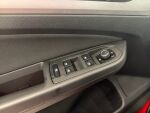 Volkswagen Golf 2021 Punainen