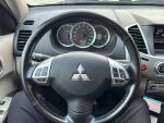Mitsubishi L200 2012 Harmaa