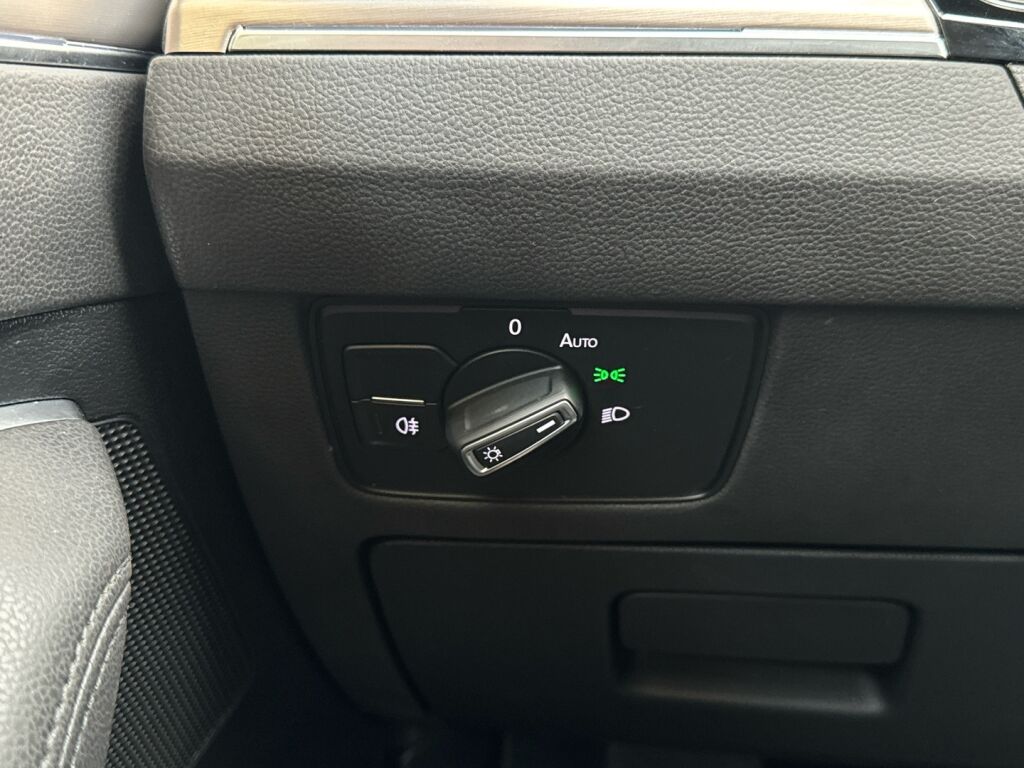 Volkswagen Passat 2018 Hopea