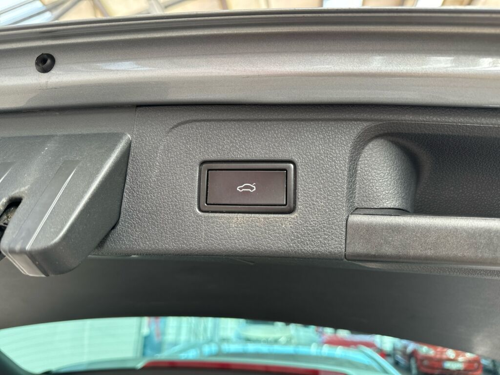 Volkswagen Passat 2018 Hopea