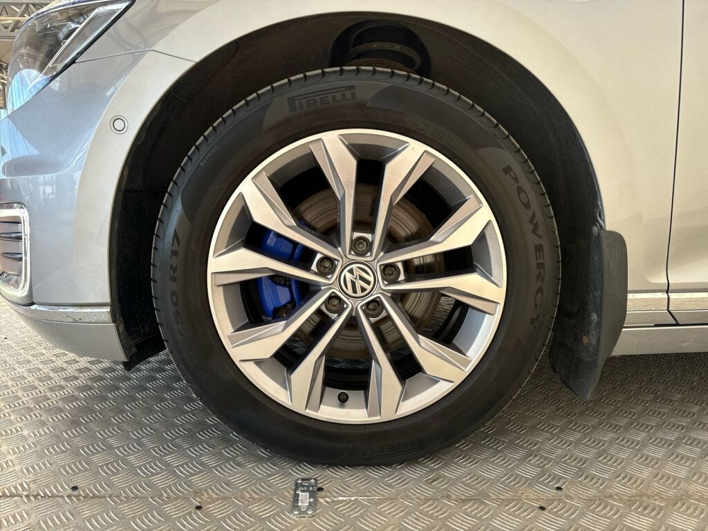 Volkswagen Passat 2018 Hopea