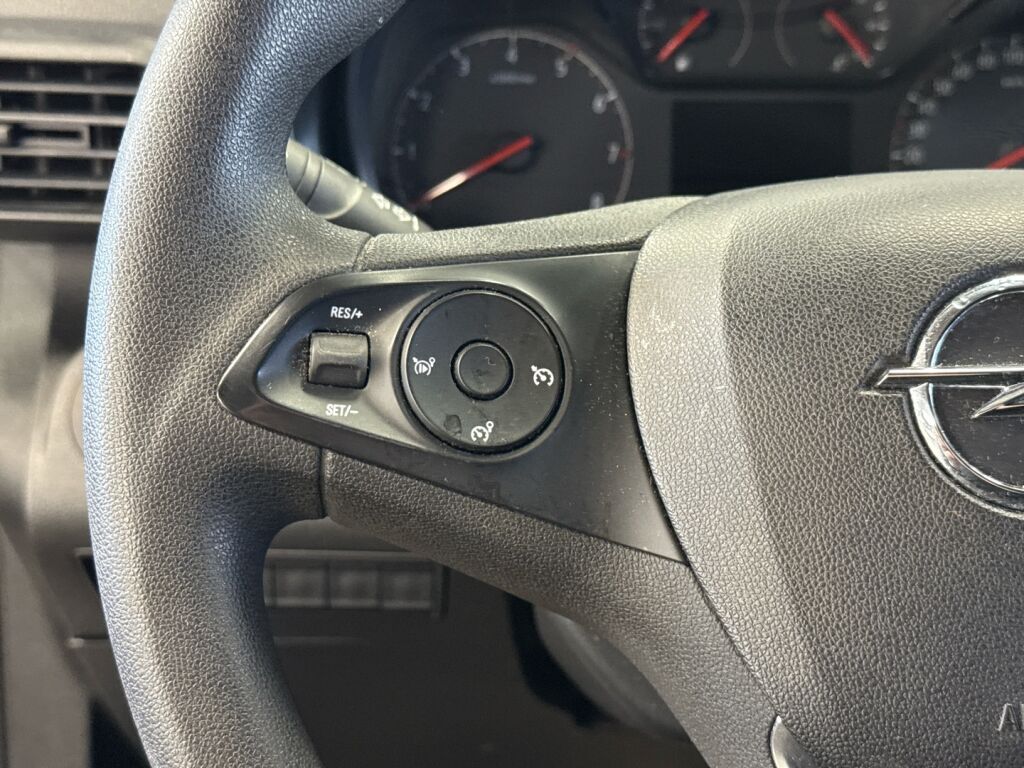 Opel Combo 2021 Valkoinen