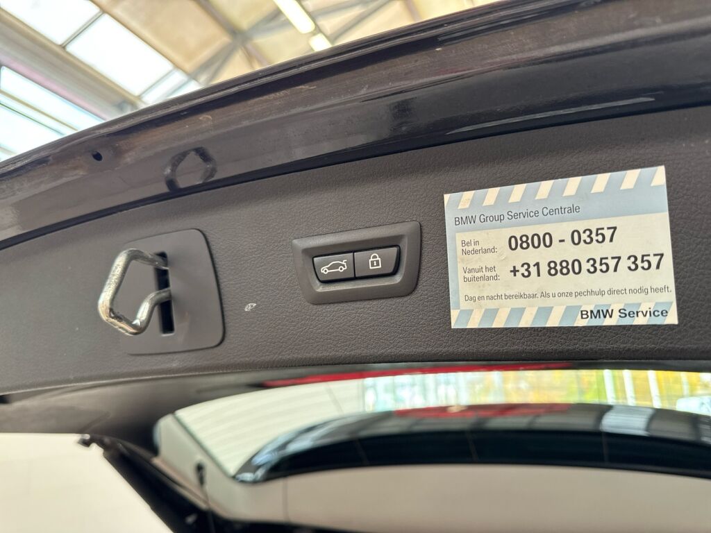 BMW 225 2016 Ruskea (beige)