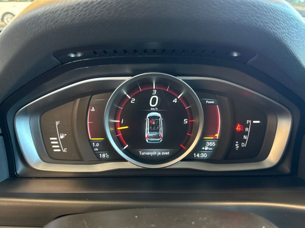 Volvo XC70 2014 Valkoinen