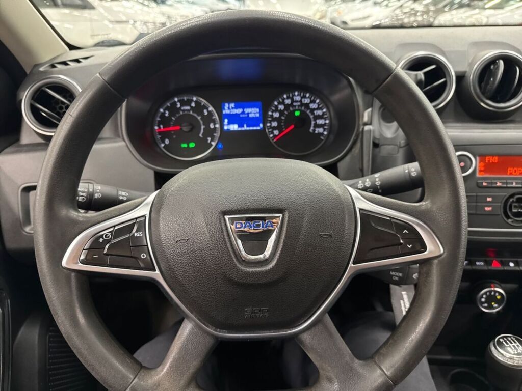 Dacia Duster 2021 Valkoinen