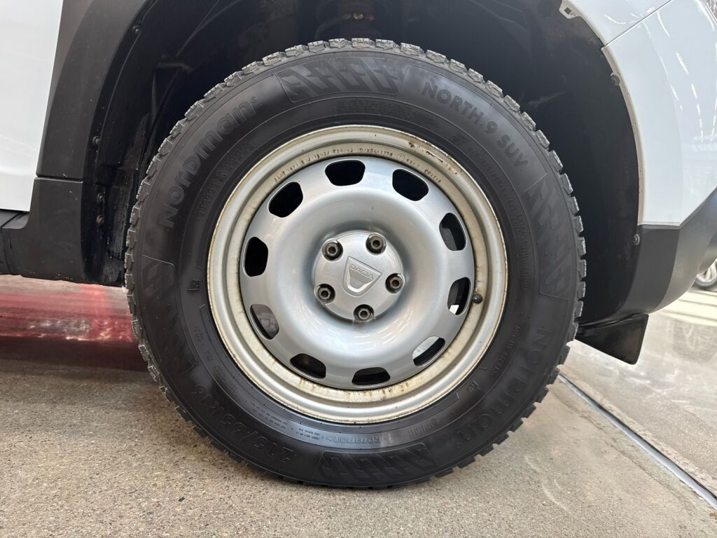 Dacia Duster 2021 Valkoinen