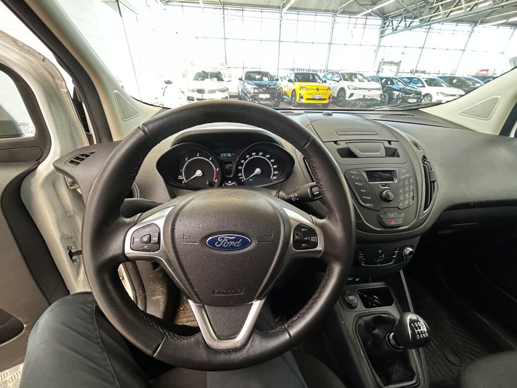 Ford Transit Courier 2021 Valkoinen