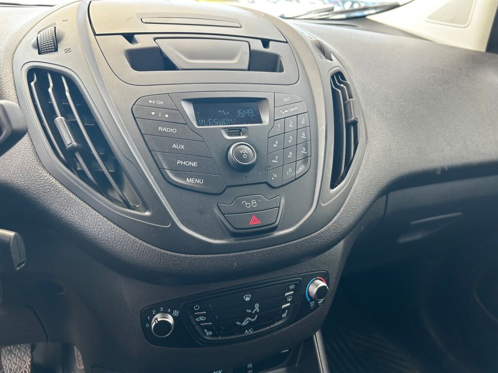 Ford Transit Courier 2021 Valkoinen