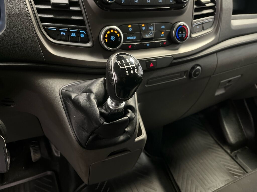 Ford Transit Custom 2021 Valkoinen