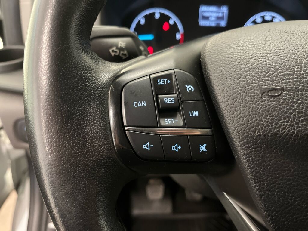 Ford Transit Custom 2021 Valkoinen