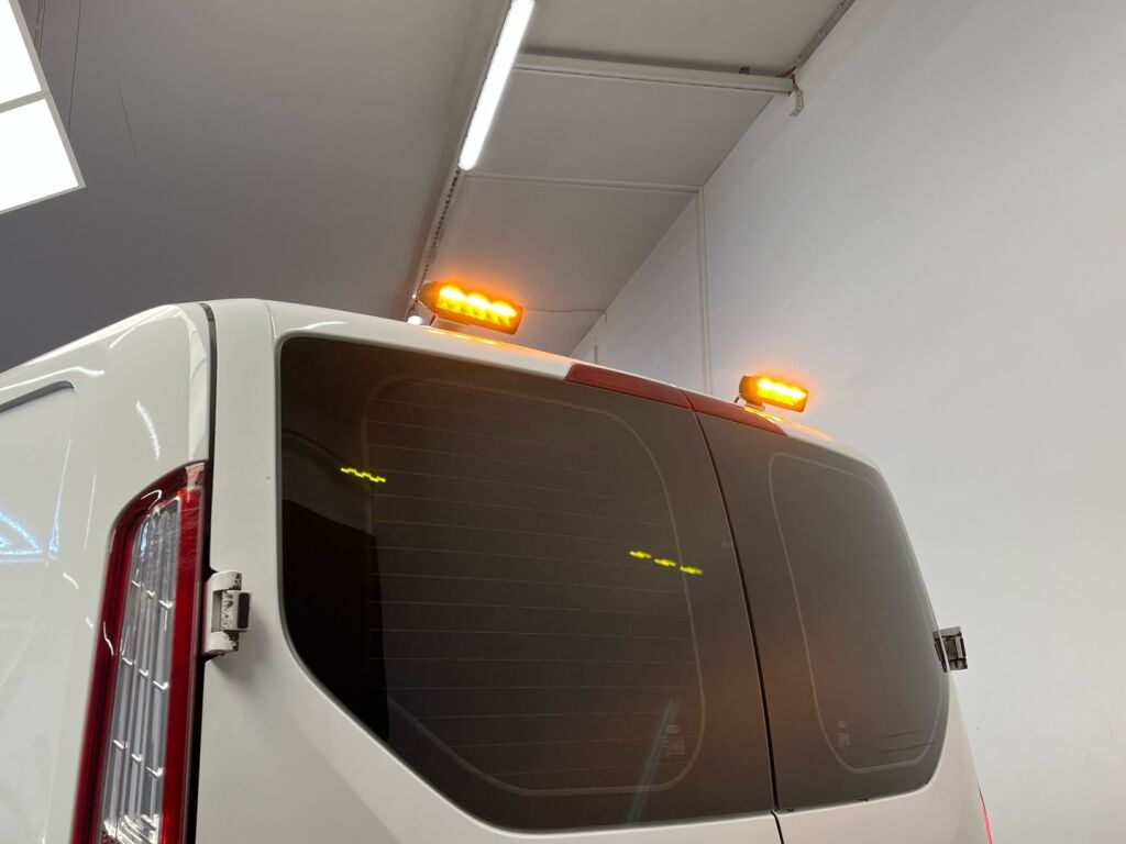 Ford Transit Custom 2021 Valkoinen