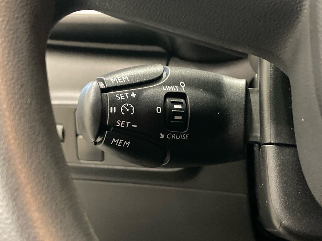 Citroen C3 2021 Vihreä