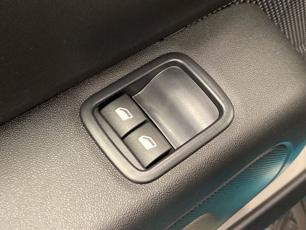 Citroen C3 2021 Vihreä