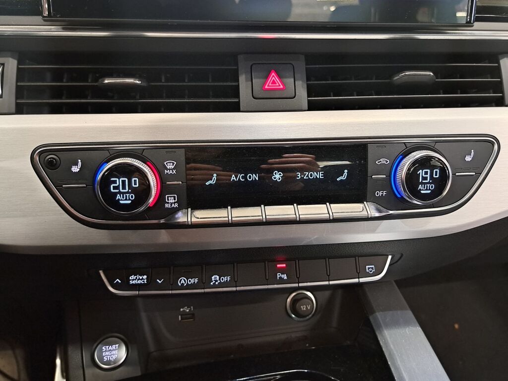 Audi A5 2021 Musta