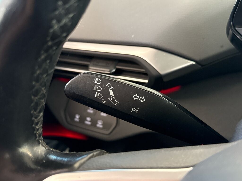 Volkswagen ID.4 2021 Valkoinen