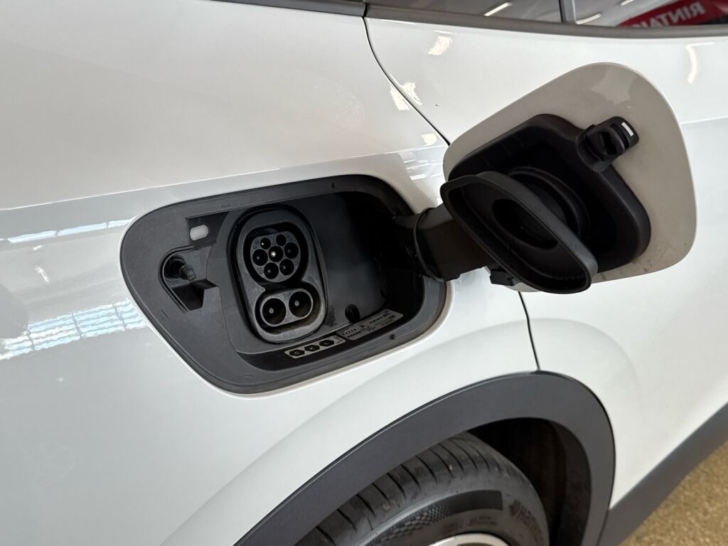 Volkswagen ID.4 2021 Valkoinen