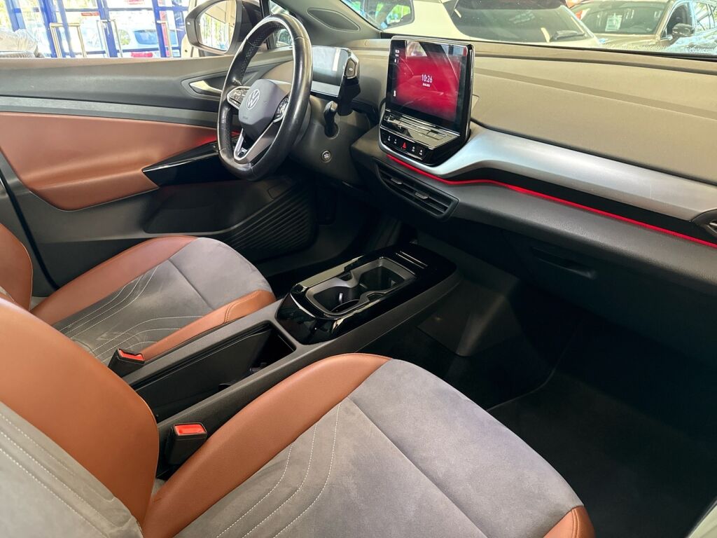 Volkswagen ID.4 2021 Valkoinen