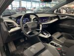 Audi Q4 e-tron 2021 Met. Harmaa