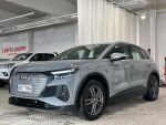 Audi Q4 e-tron 2021 Met. Harmaa