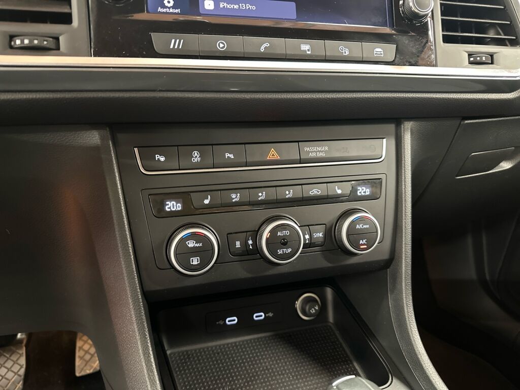 Seat Ateca 2021 Musta