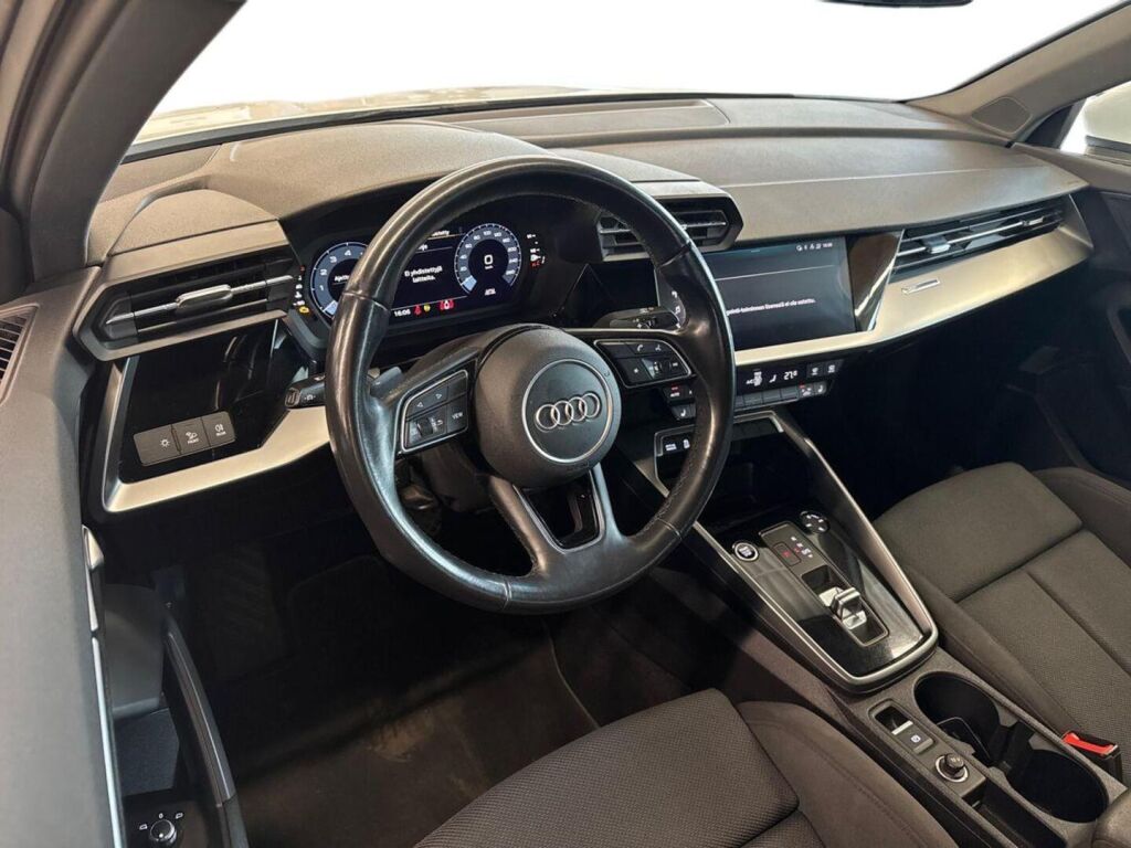 Audi A3 2021 Valkoinen