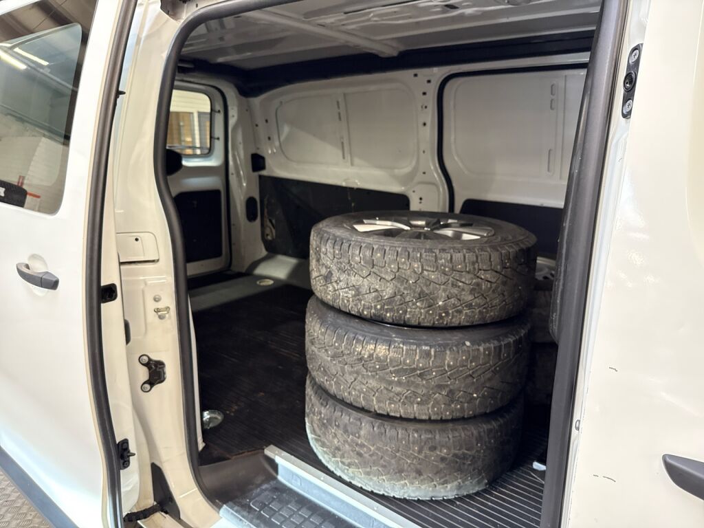 Toyota Proace 2022 Valkoinen