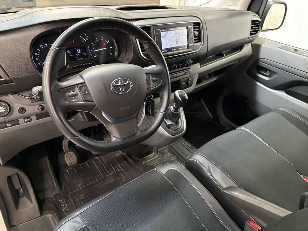 Toyota Proace 2022 Valkoinen