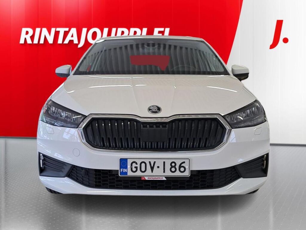 Skoda Fabia 2022 Valkoinen