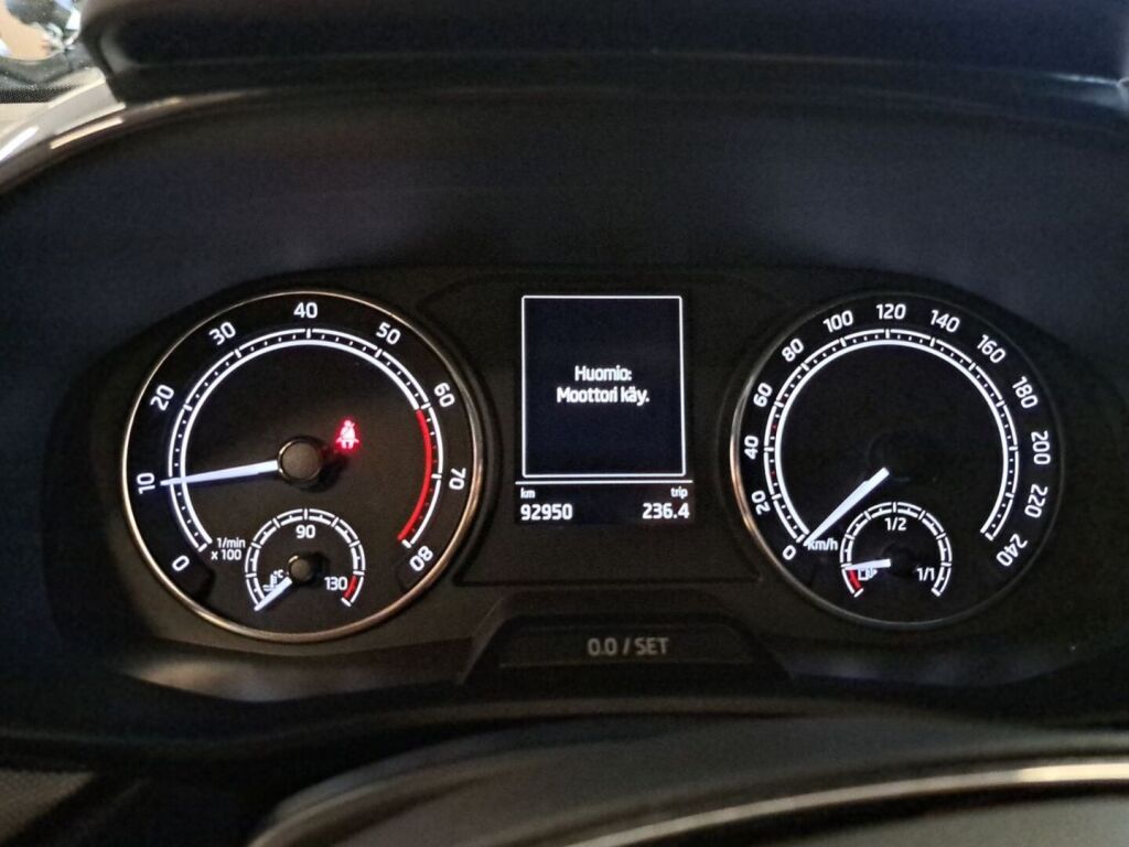 Skoda Fabia 2022 Valkoinen