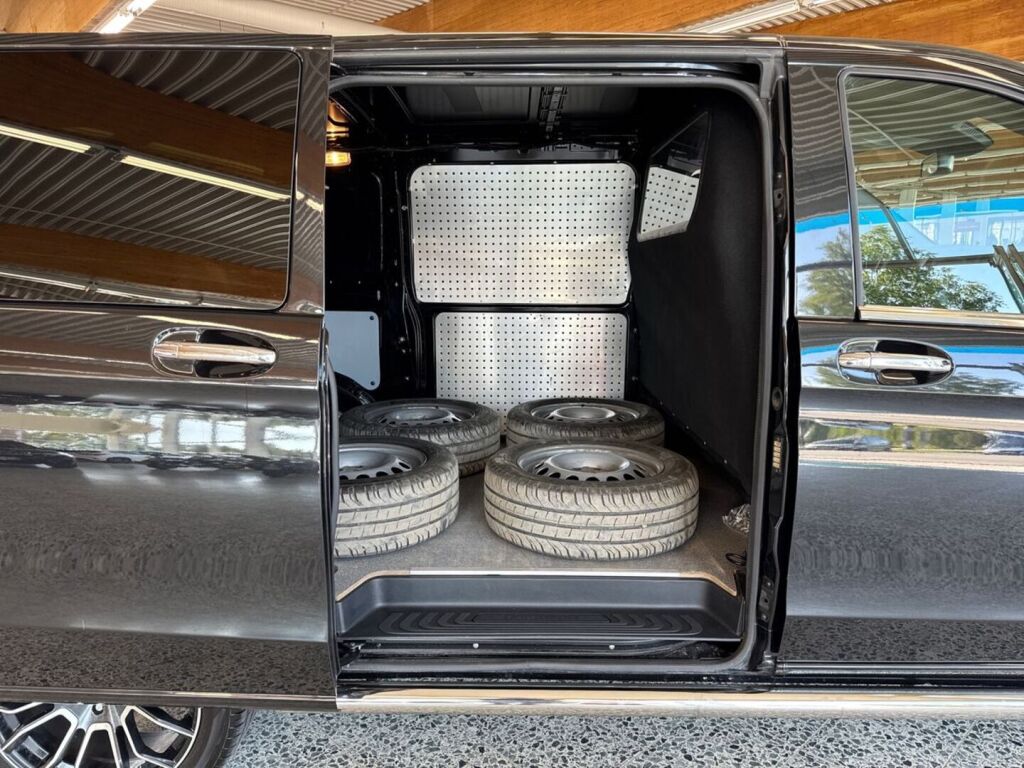 Mercedes-Benz Vito 2022, photo 5/24
