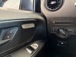 Mercedes-Benz Vito 2022 Musta