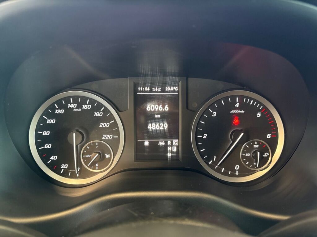 Mercedes-Benz Vito 2022, photo 4/24