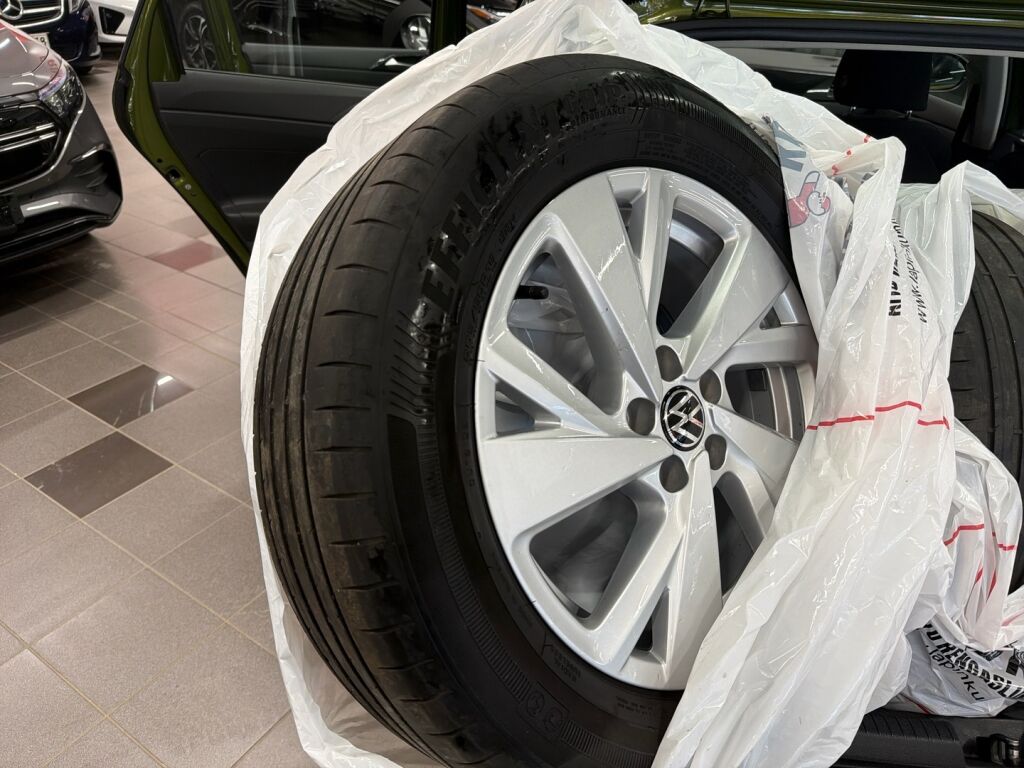 Volkswagen Taigo 2022 Vihreä