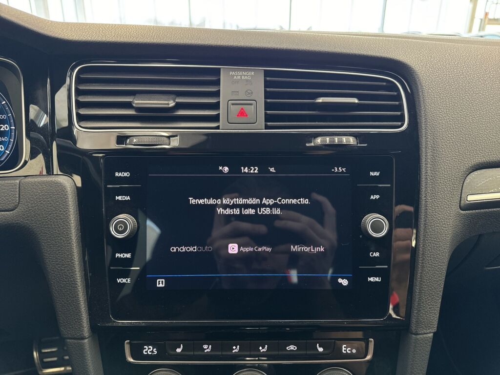 Volkswagen Golf 2020 Sininen