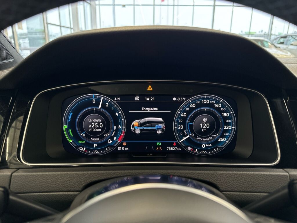 Volkswagen Golf 2020 Sininen