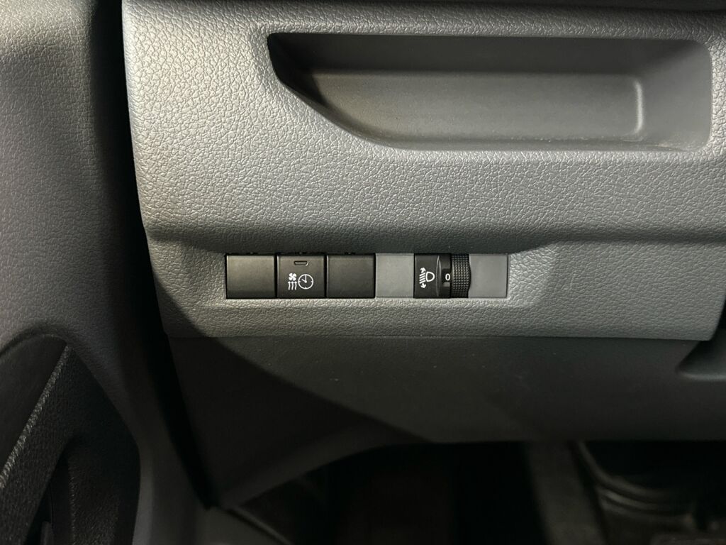 Citroen Jumpy 2021 Musta