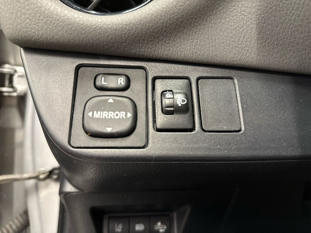 Toyota Yaris 2018 Hopea