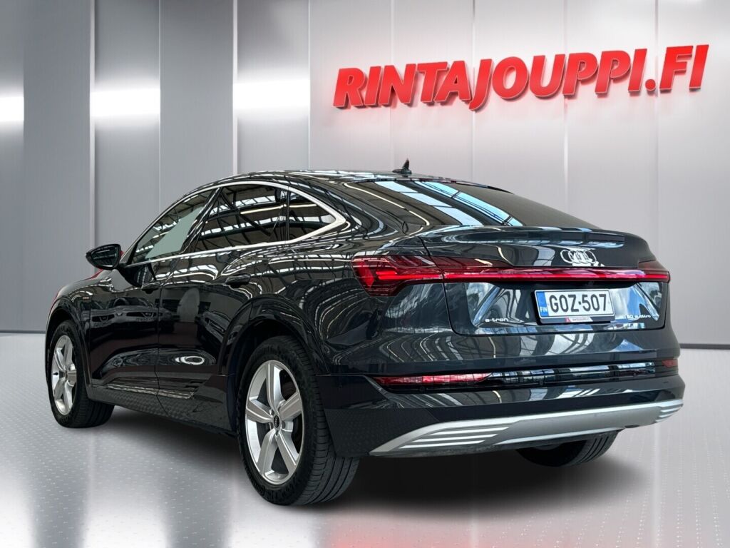 Audi e-tron 2022 Harmaa