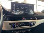 Audi A4 2022 Harmaa