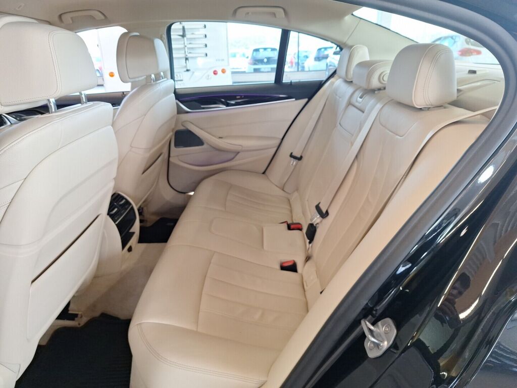 BMW 530 2019 Musta