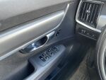 Volvo V90 2019 Musta