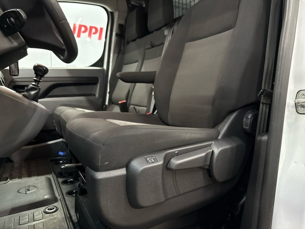 Opel Vivaro 2022 Valkoinen