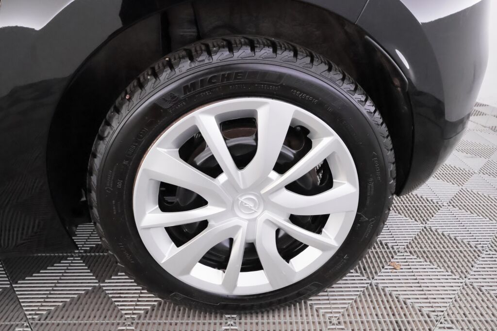 Opel Corsa-e 2022 Musta