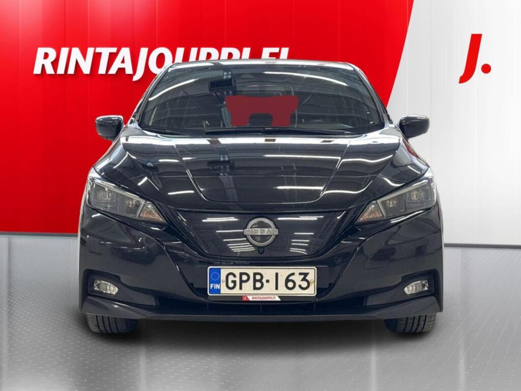 Nissan Leaf 2022 Musta