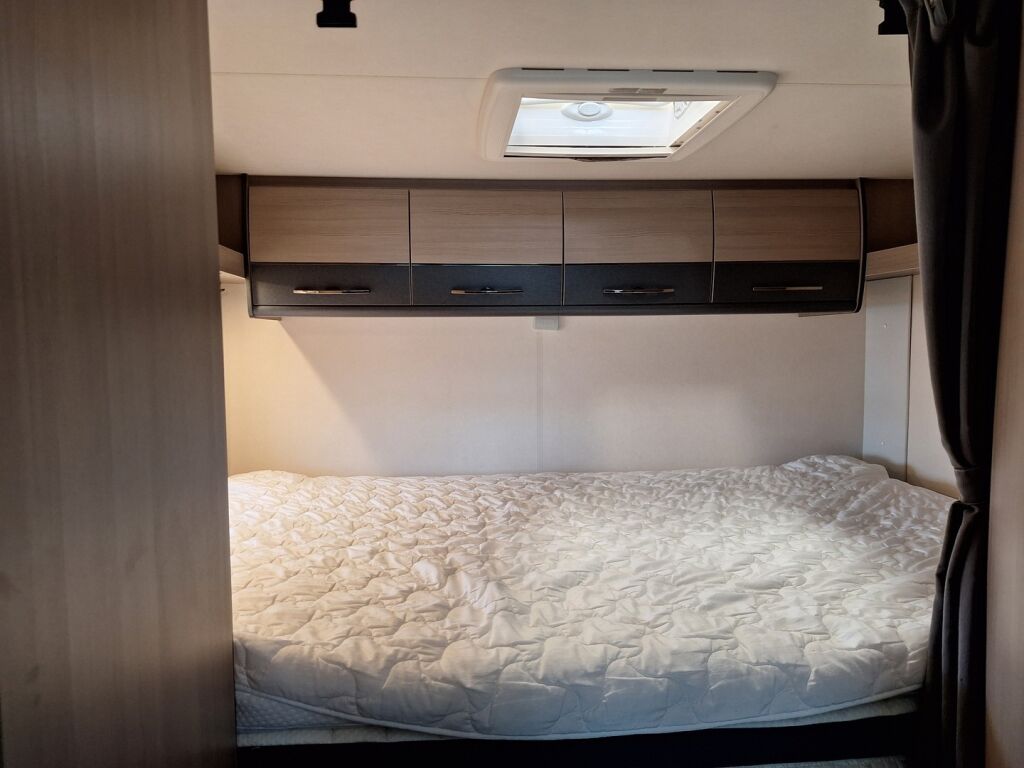 Hobby A 70 GM 2018 Valkoinen