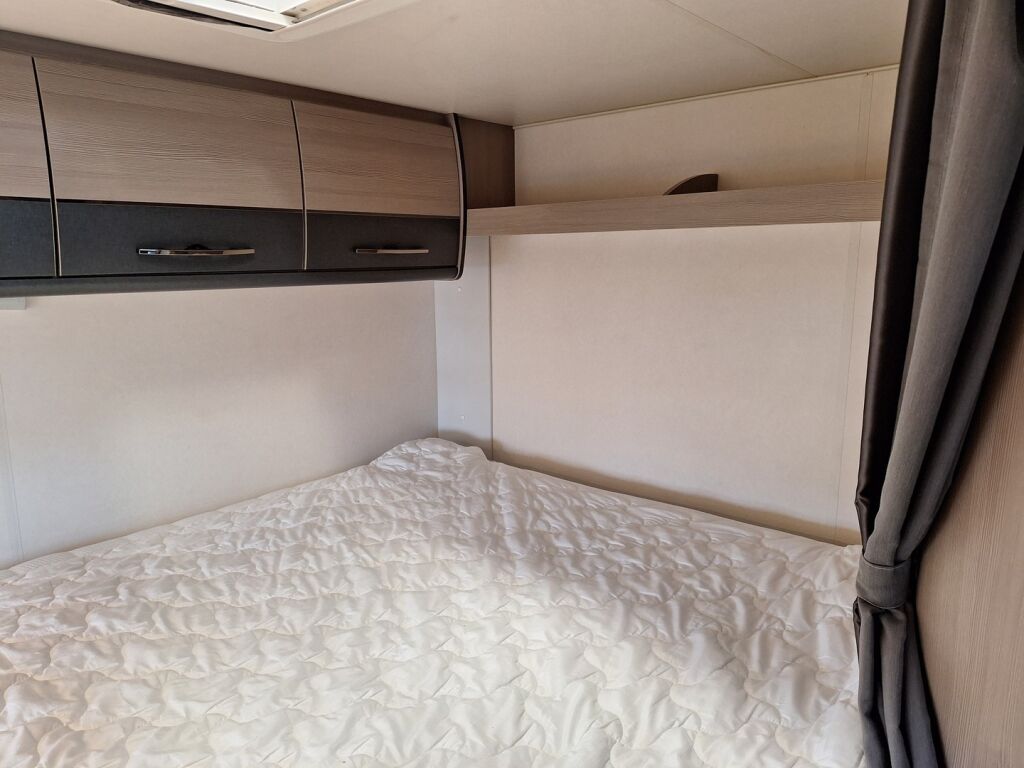 Hobby A 70 GM 2018 Valkoinen