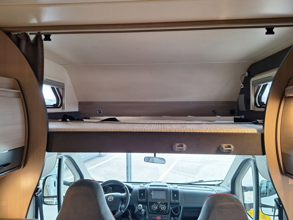 Hobby A 70 GM 2018 Valkoinen