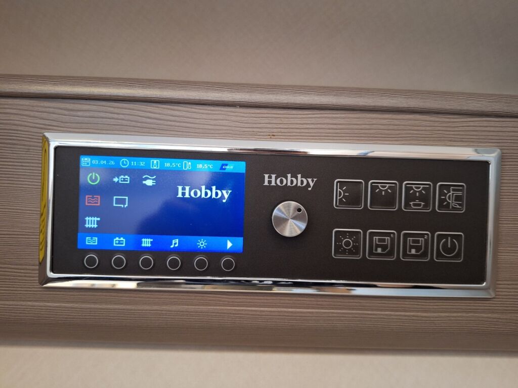 Hobby A 70 GM 2018 Valkoinen